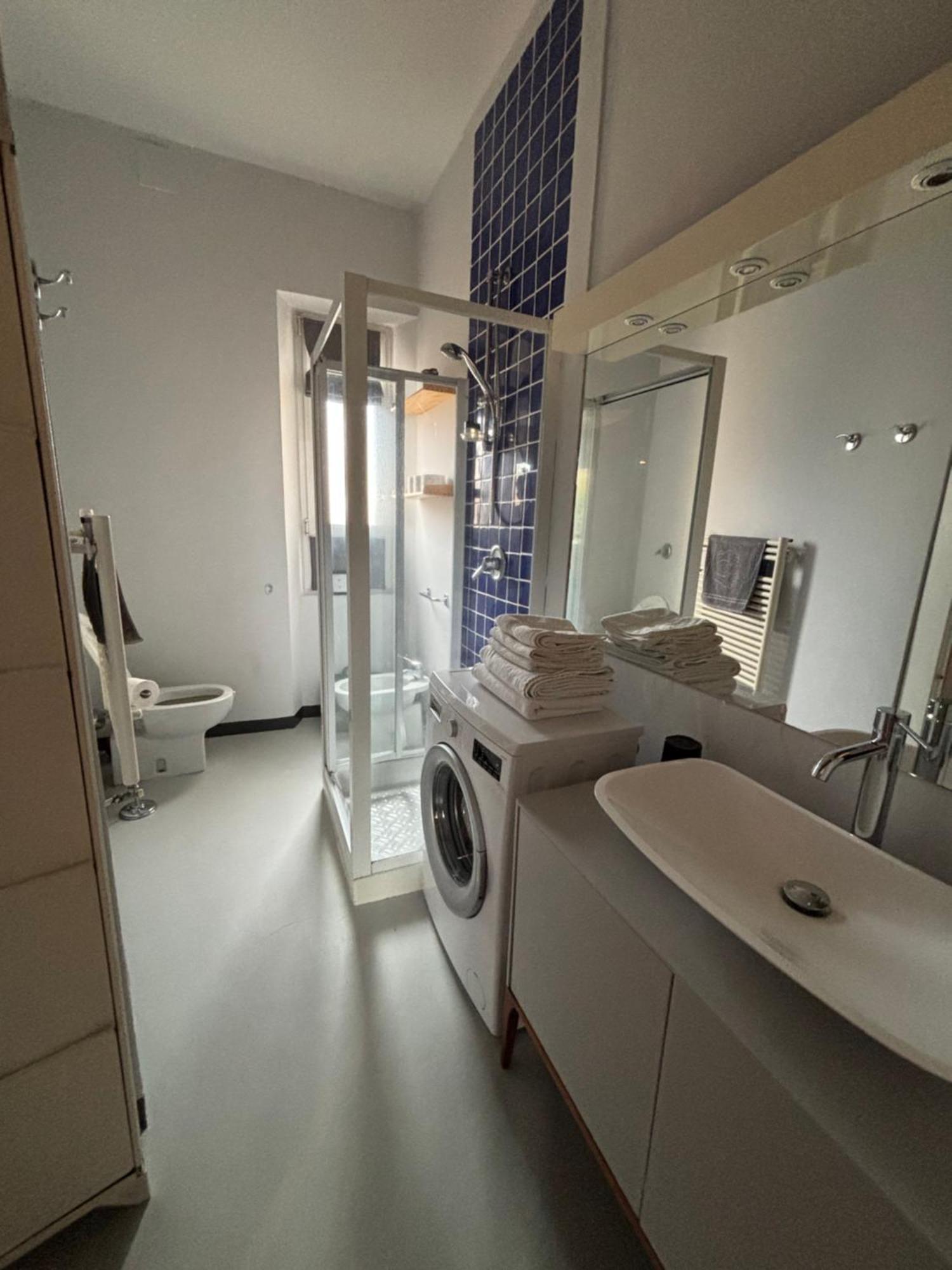 Casa Di Alex Apartment Milan Bagian luar foto